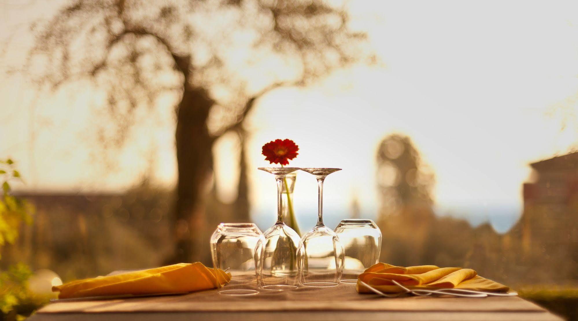 Hotel Desiree - Garda Lake Collection Sirmione Ngoại thất bức ảnh